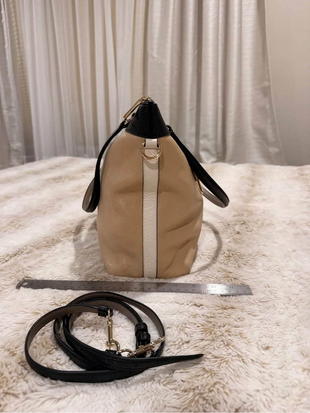 Coach Colorblock Pebbled Leather Tote Shoulder Bag Beige Black Ivory